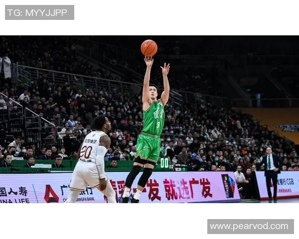 北控男篮与辽篮二队相似之处分析赛场对决引发的思考与启示 北控男篮与辽篮二队相似之处分析赛场对决引发的思考与启示