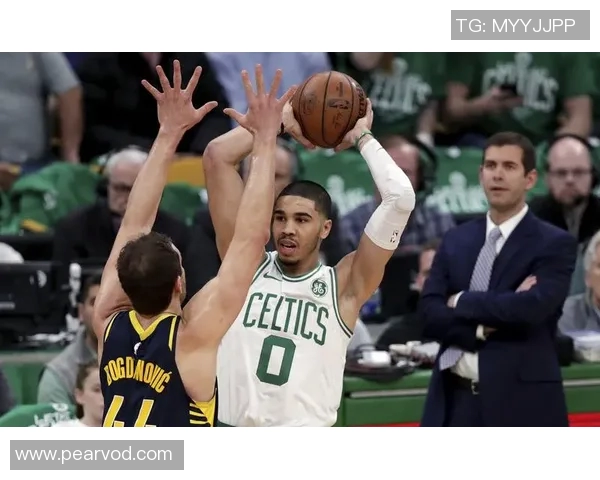 仙人指路！丹尼尔斯送长传 杰伦-约翰逊暴扣打停步行者