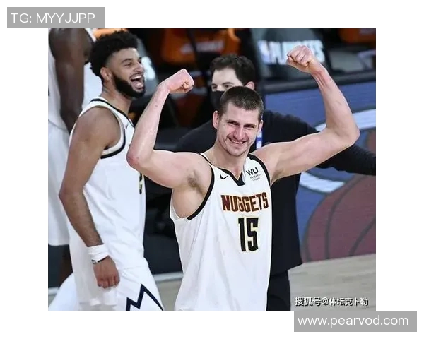 解说：瀚森比赛观感比昨天好太多 他在攻防两端正确抉择就是进步